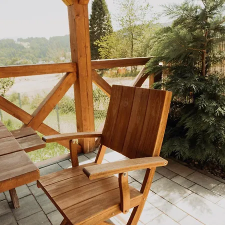 Farm stay Na Wzgorzu Sopotnia Wielka